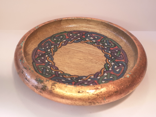 Richly decorated bowl